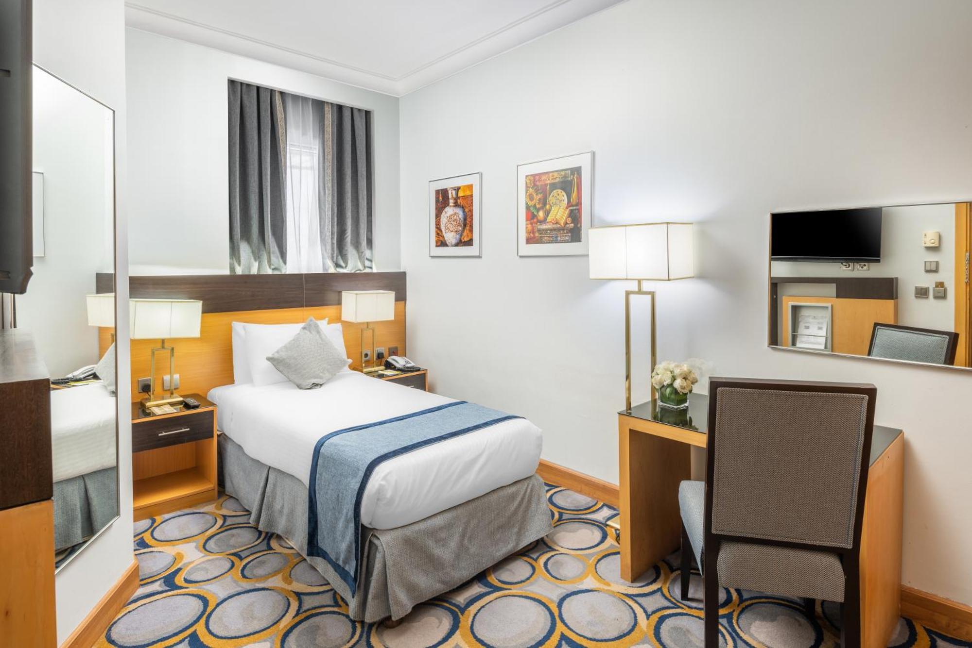 Elaf Al Mashaer Hotel Makkah Мека Екстериор снимка A room at the hotel