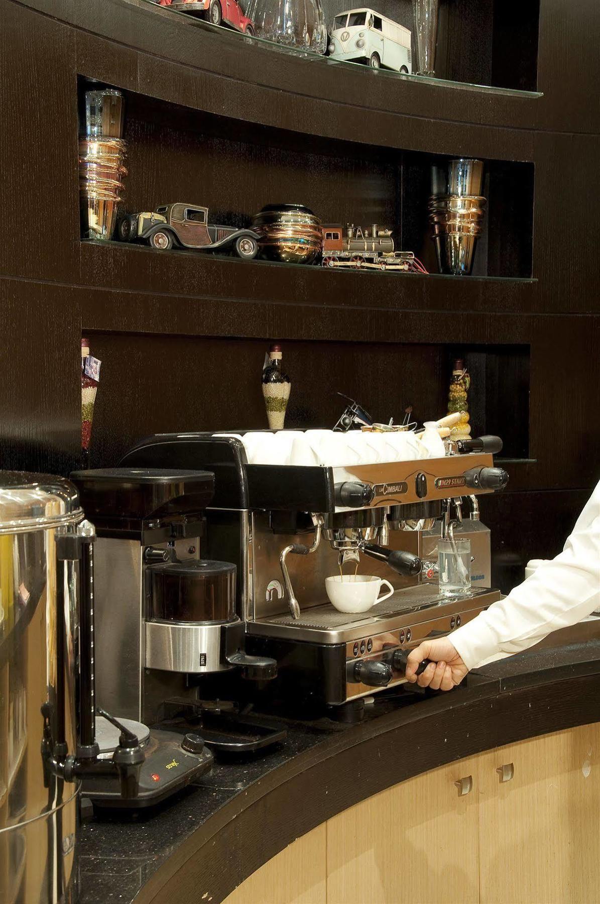 Elaf Al Mashaer Hotel Makkah Мека Екстериор снимка Espresso machine